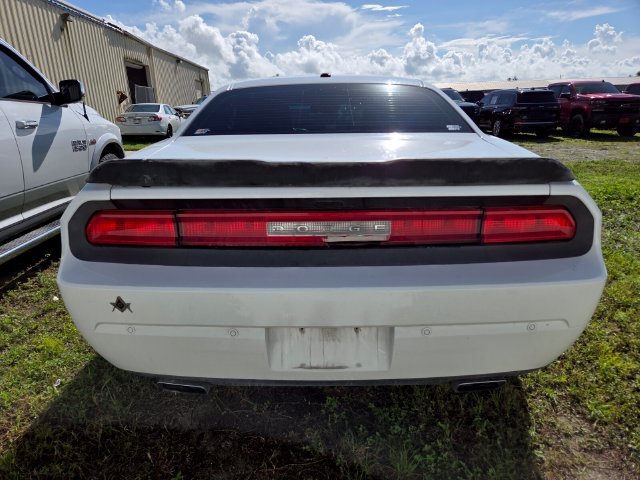 Used 2013 Dodge Challenger SXT Plus RWD image 3