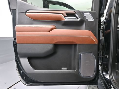 Used 2024 GMC Sierra 1500 Denali Ultimate AWD/4WD image 44