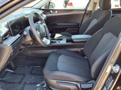 Used 2025 Kia K5 LXS FWD image 14