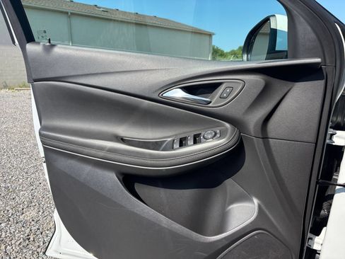 Used 2026 Buick Encore GX Preferred AWD/4WD image 15