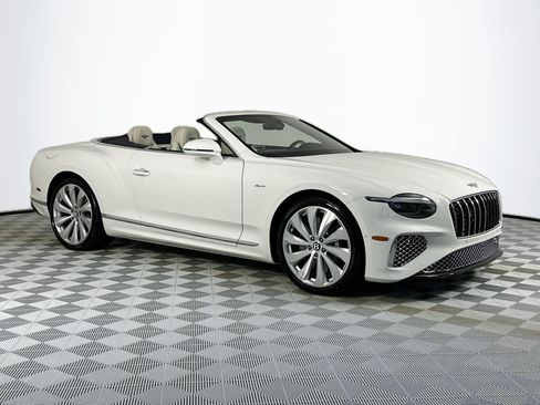 New 2026 Bentley Continental GTC image 3