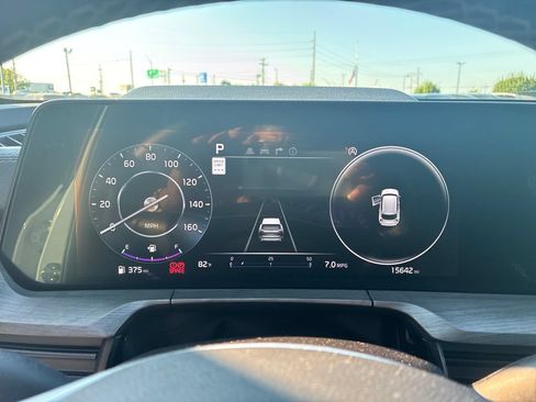 Used 2025 Kia Telluride SX X-Line AWD/4WD image 13