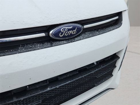 Used 2014 Ford Escape SE w/ Equipment Group 201A image 9