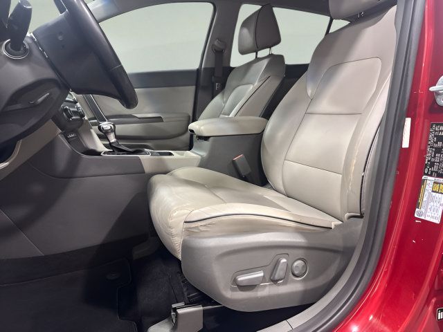 Used 2017 Kia Sportage EX w/ EX Premium Package FWD image 12