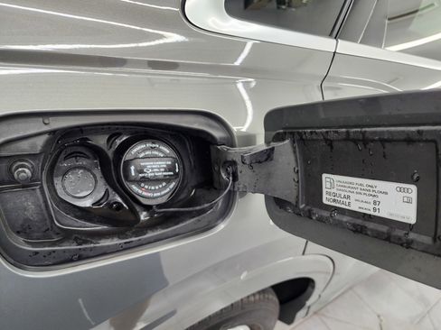 Used 2024 Audi Q3 2.0T Premium image 26