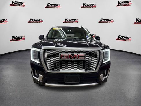 Used 2022 GMC Yukon Denali image 2