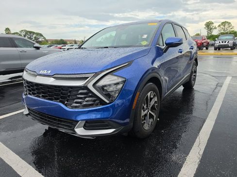 Certified 2023 Kia Sportage EX FWD image 6