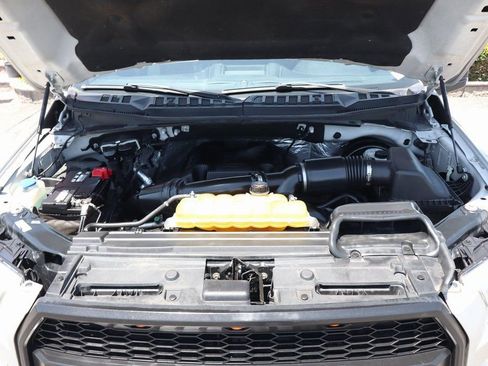 Used 2017 Ford F150 XLT w/ Equipment Group 301A Mid image 10