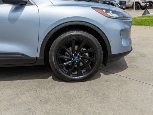 Used 2022 Ford Escape Titanium w/ Titanium Elite Package AWD/4WD image 38