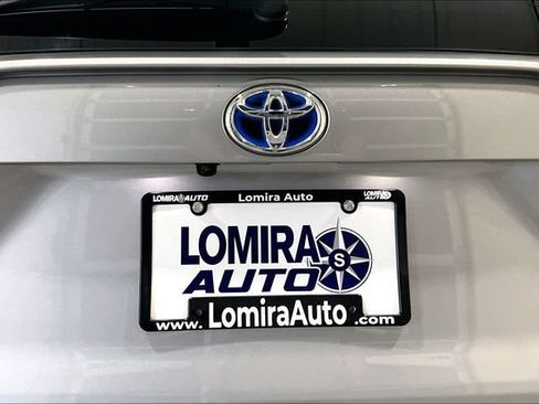 Used 2022 Toyota RAV4 XLE w/ Convenience Package AWD/4WD image 30