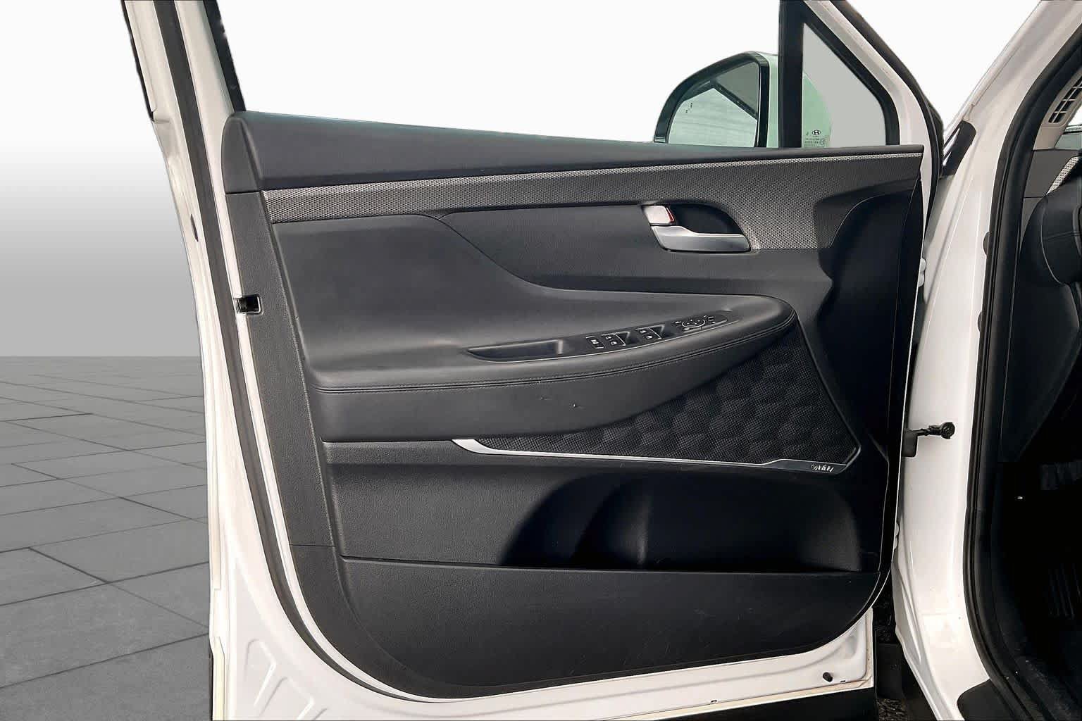 Used 2020 Hyundai Santa Fe SEL w/ Convenience Package FWD image 42