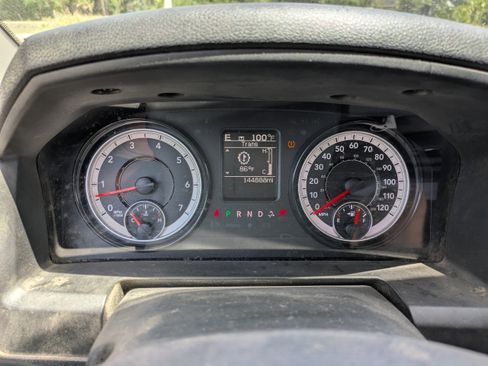 Used 2021 RAM 1500 Classic SLT AWD/4WD image 22