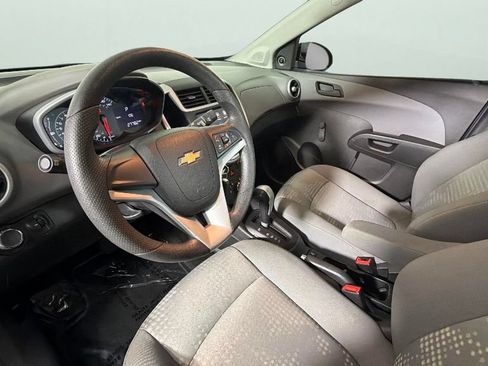 Used 2018 Chevrolet Sonic LS FWD image 18