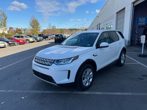 Used 2022 Land Rover Discovery Sport S image 12