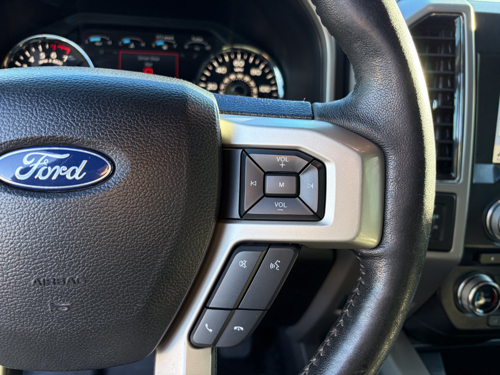 Certified 2017 Ford F150 Lariat w/ Equipment Group 502A Luxury AWD/4WD image 29