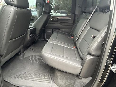 Used 2023 Chevrolet Silverado 1500 LT Trail Boss w/ LT Trail Boss Premium Package image 31