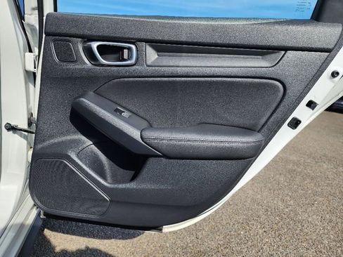 Used 2024 Honda Civic EX-L image 16