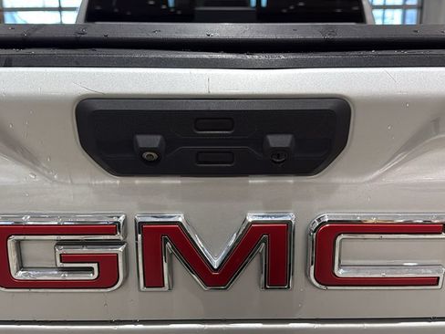 Used 2020 GMC Sierra 3500 Denali w/ Denali Ultimate Package AWD/4WD image 9