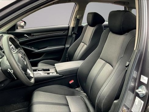Used 2021 Honda Accord EX image 17