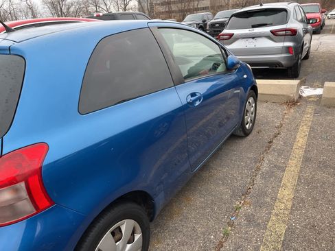 Used 2007 Toyota Yaris 2-Door Hatchback image 17