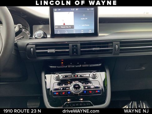 Certified 2022 Lincoln Corsair STANDARD w/ Equipment Group 101A image 18