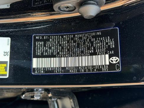 Certified 2025 Toyota Corolla LE FWD image 23