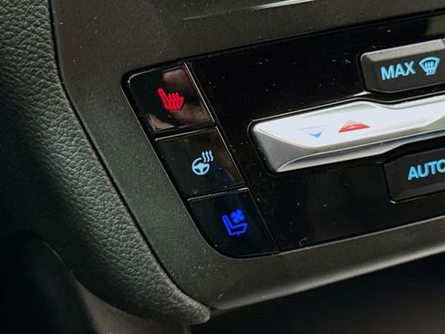 Used 2020 Ford Explorer Limited image 21