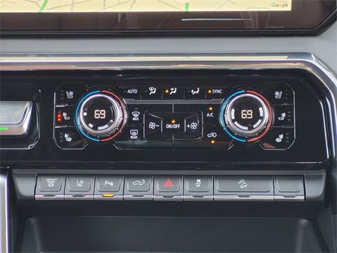 New 2026 GMC Sierra 2500 Denali Ultimate image 15