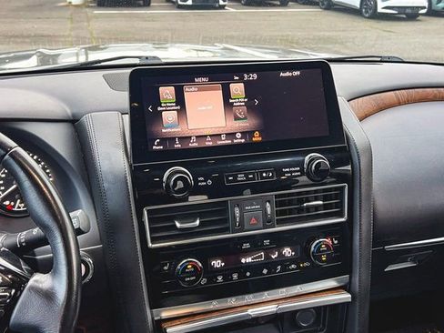 Used 2022 Nissan Armada SL w/ Captain's Chairs Package image 16