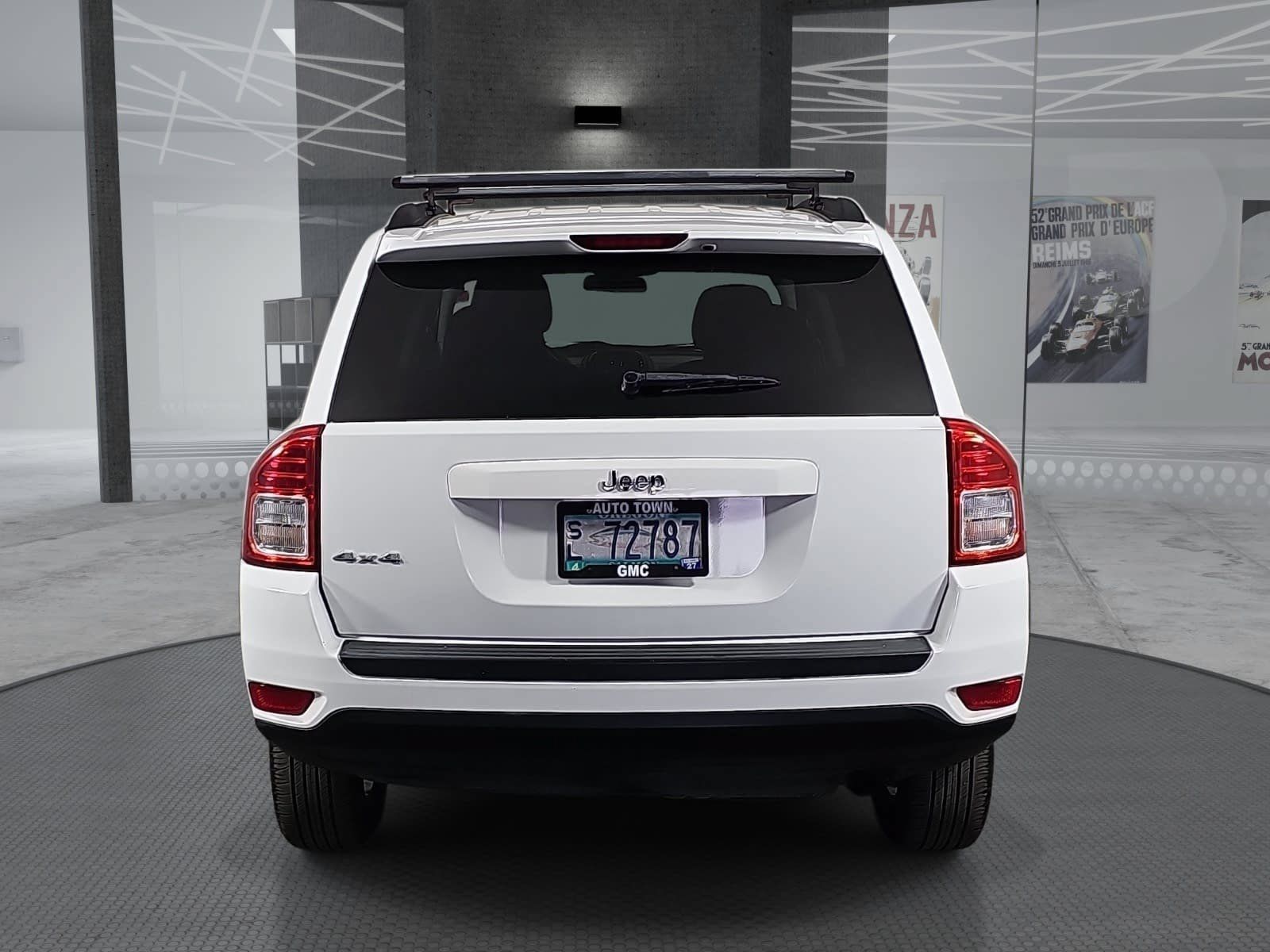 Used 2011 Jeep Compass 4WD image 6