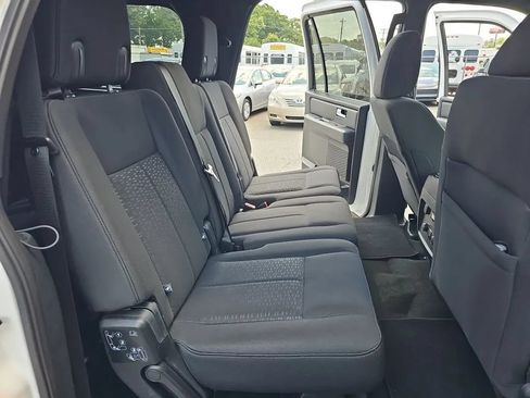 Used 2016 Ford Expedition EL XL w/ Equipment Group 101A AWD/4WD image 19