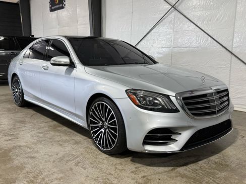 Used 2019 Mercedes-Benz S 560 Sedan image 7