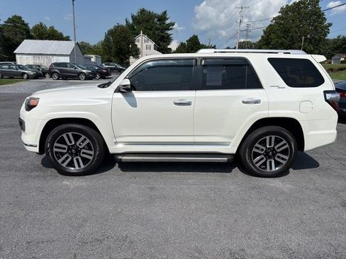 Used 2015 Toyota 4Runner Limited AWD/4WD image 2
