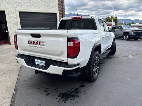 Used 2025 GMC Canyon AT4 w/ Nightfall Edition AWD/4WD image 8