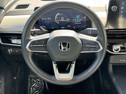 Used 2025 Honda Prologue EX image 9