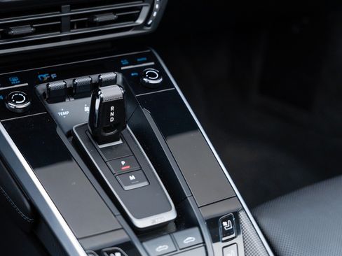 Certified 2022 Porsche 911 Turbo S AWD/4WD image 26