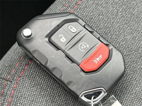 New 2026 Jeep Wrangler Unlimited Rubicon image 32