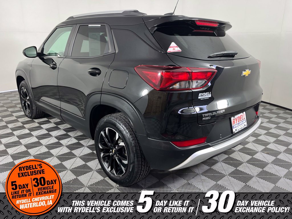 Certified 2022 Chevrolet TrailBlazer LT w/ Convenience Package AWD/4WD image 10