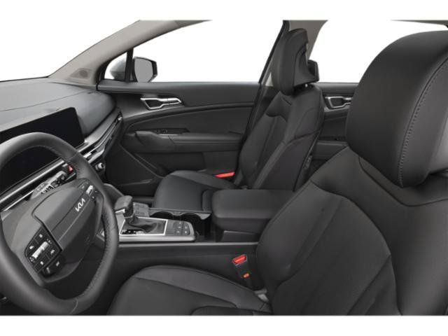 Certified 2026 Kia Sportage EX FWD image 11