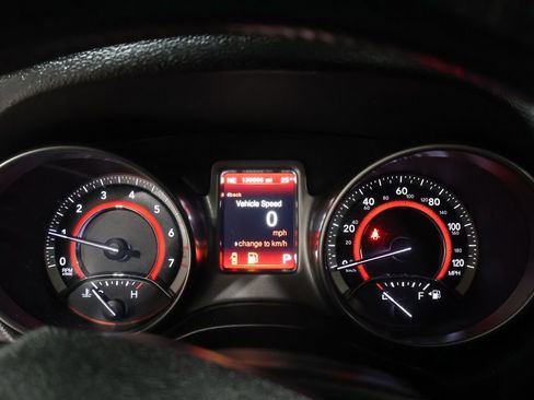 Used 2018 Dodge Journey Crossroad w/ Nav & Sun Group image 41