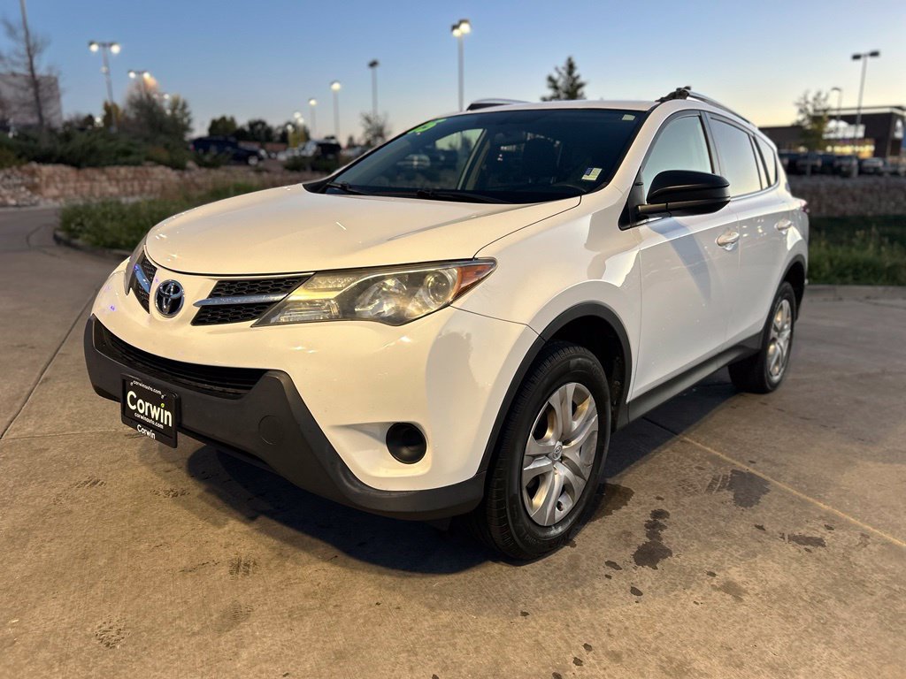 Used 2015 Toyota RAV4 LE AWD/4WD image 3