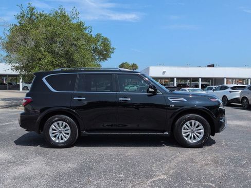 Certified 2022 Nissan Armada SV w/ Cargo Package RWD image 3