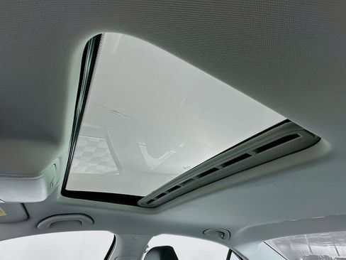 Used 2018 Volkswagen Jetta SE image 25