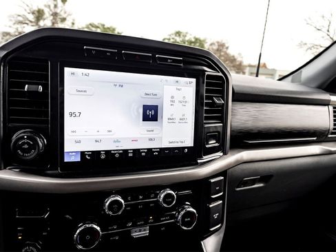 Used 2024 Ford F150 XLT w/ Mobile Office Package image 23