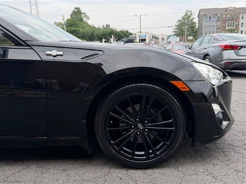 Used 2015 Scion FR-S RWD image 4