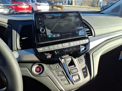 New 2026 Honda Odyssey EX-L image 13