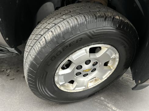 Used 2012 Chevrolet Tahoe LS w/ Convenience Package image 11