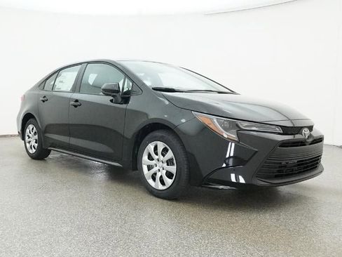 New 2026 Toyota Corolla LE image 29
