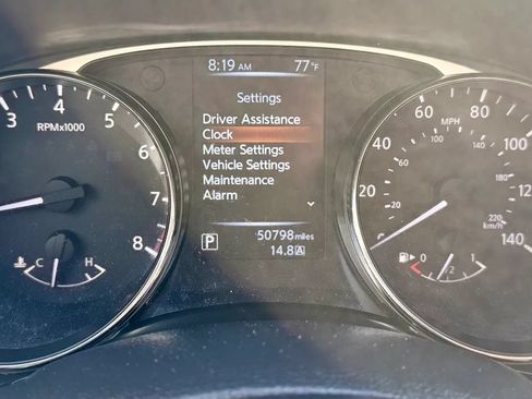 Used 2015 Nissan Rogue S AWD/4WD image 14