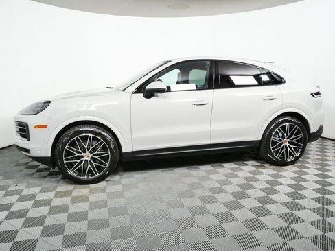 New 2026 Porsche Cayenne Coupe AWD/4WD image 2